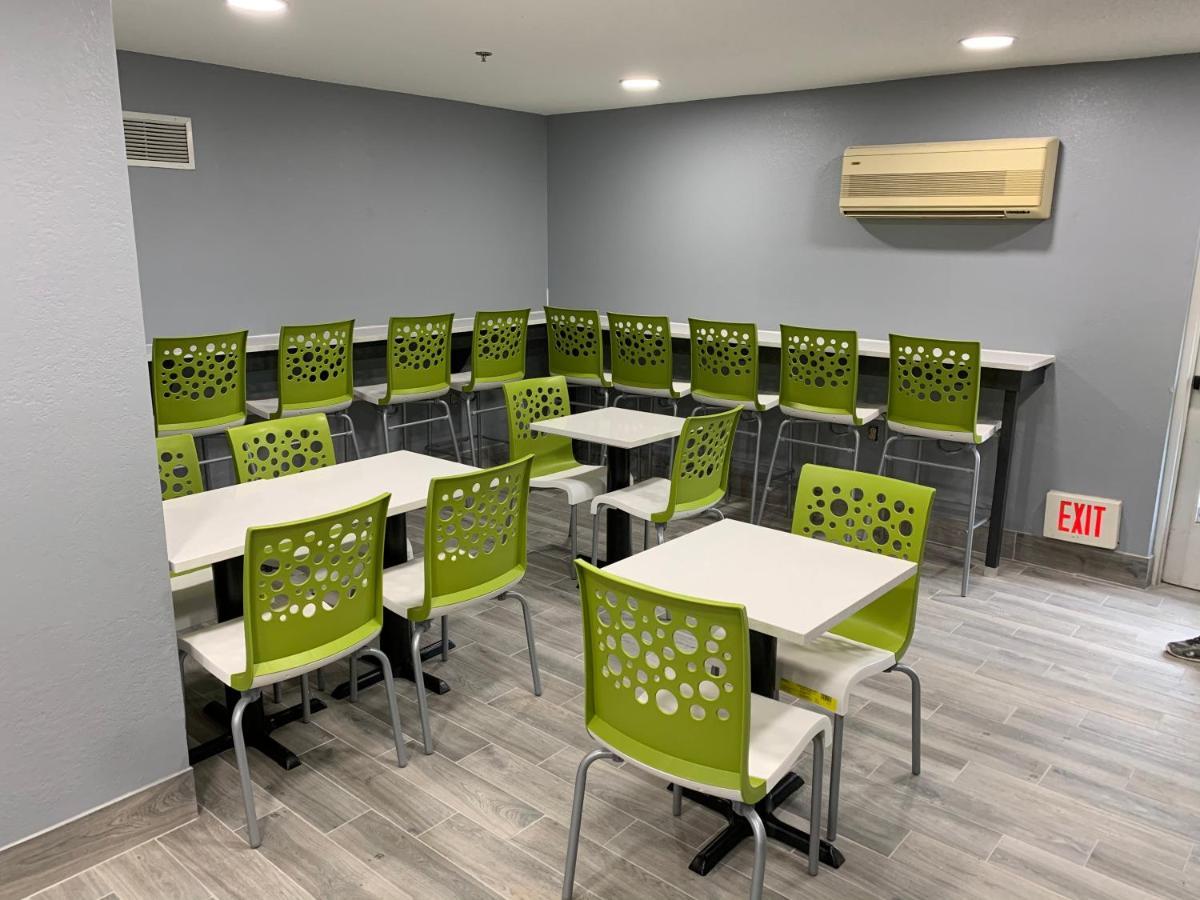 Quality Inn Owatonna Near Medical Center מראה חיצוני תמונה