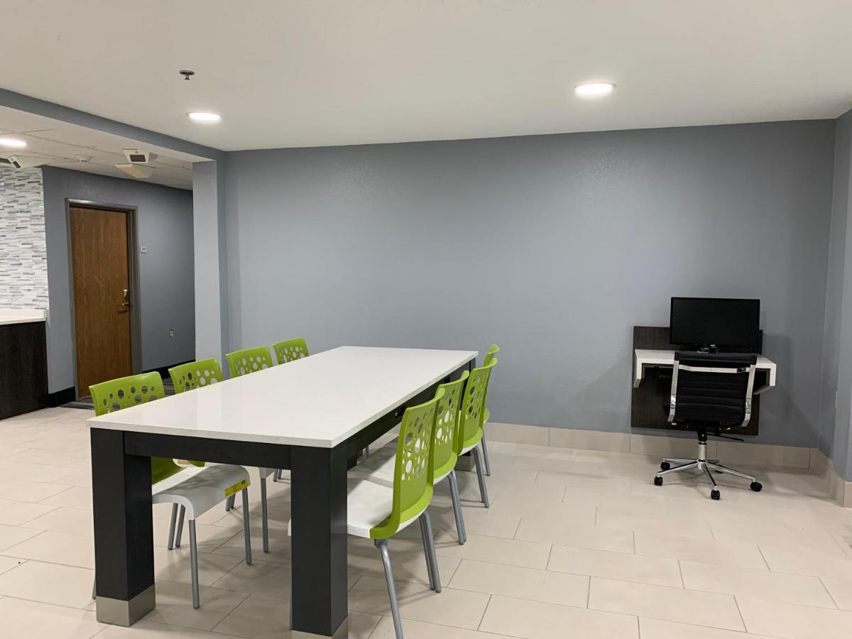 Quality Inn Owatonna Near Medical Center מראה חיצוני תמונה